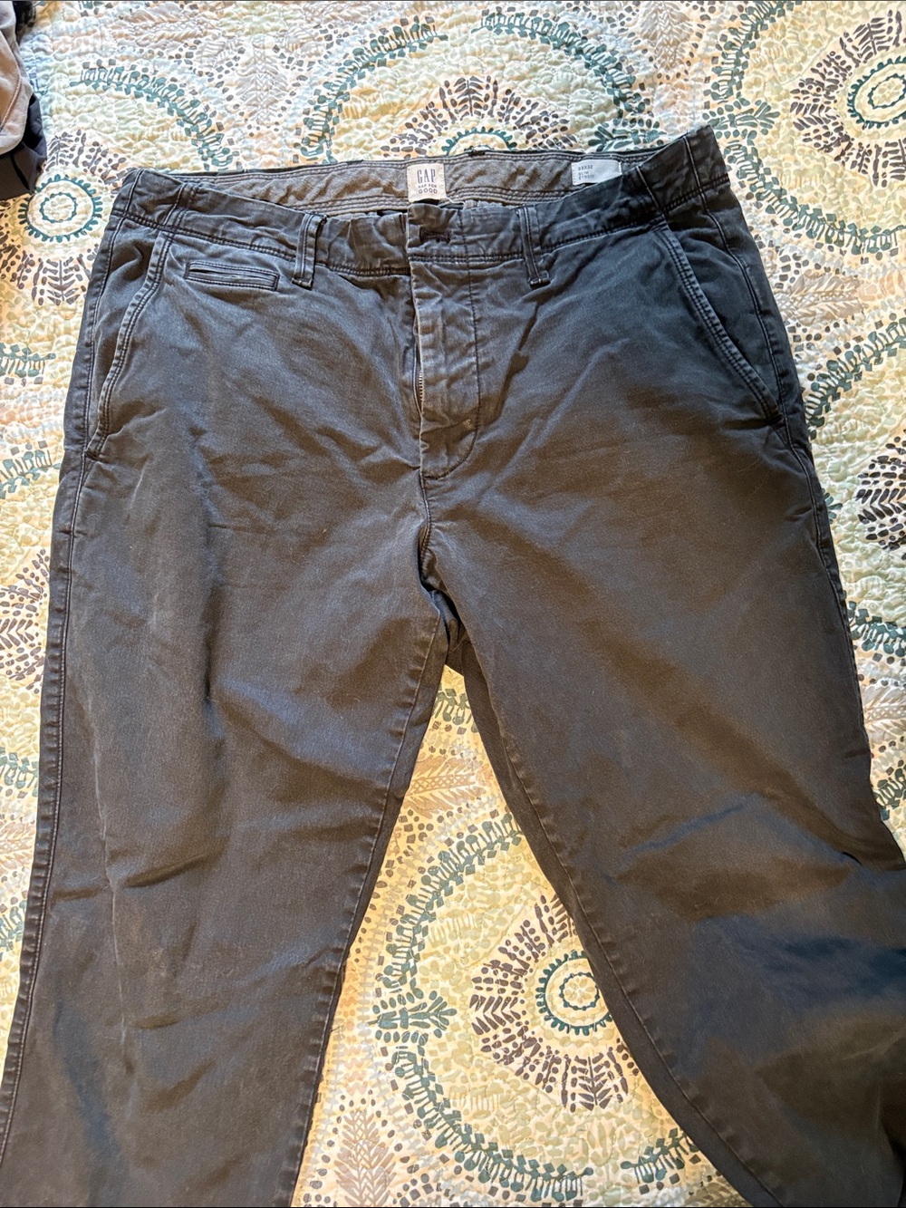 GAP Men’s Black Chino Pants